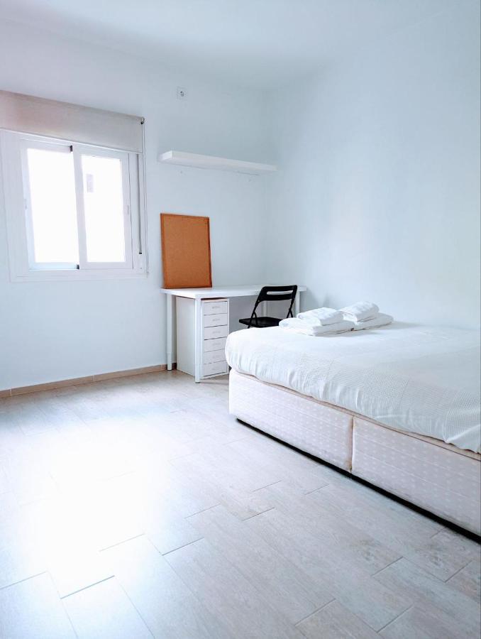 M-Odern Apartment Sevilla Bagian luar foto