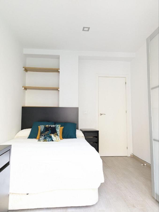 M-Odern Apartment Sevilla Bagian luar foto
