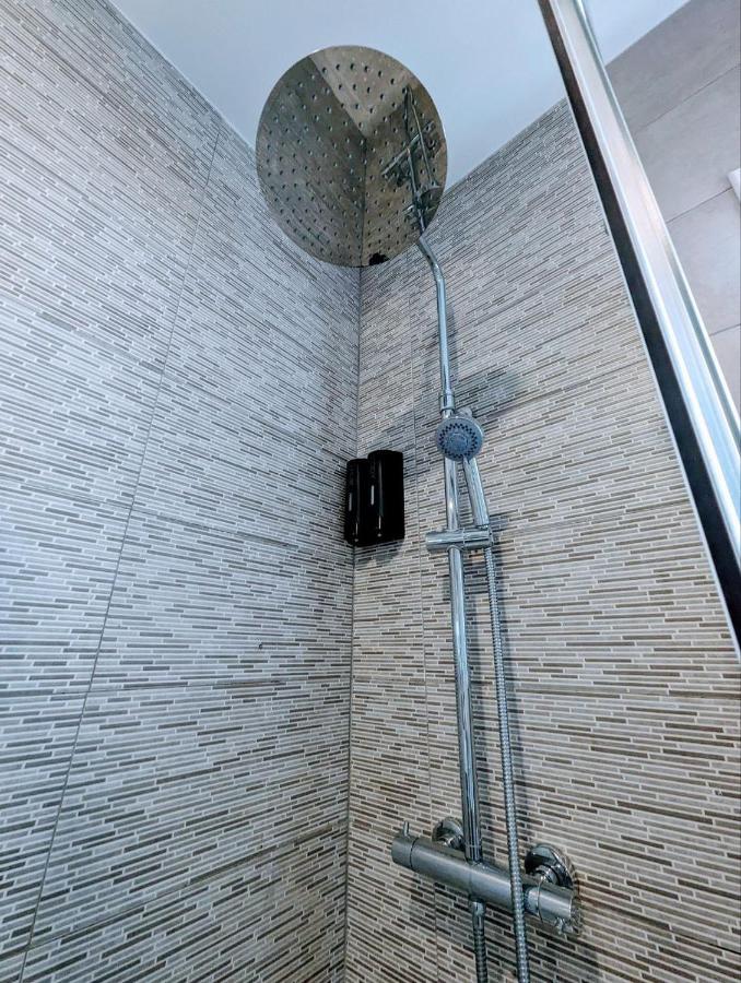 M-Odern Apartment Sevilla Bagian luar foto
